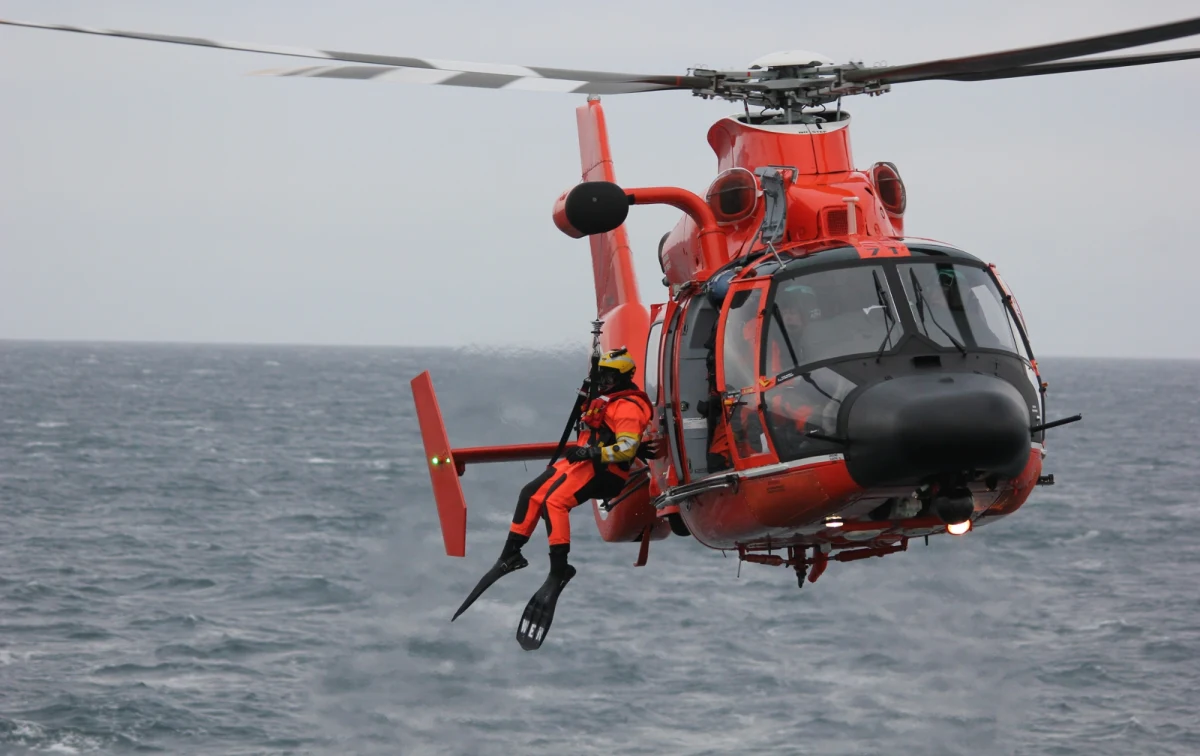 W niedzielę, podczas słynnego 6,5-kilometrowego wyścigu przez cieśninę Bosfor, zaginął rosyjski pływak. Mężczyzny poszukują tureckie jednostki straży przybrzeżnej i policja.