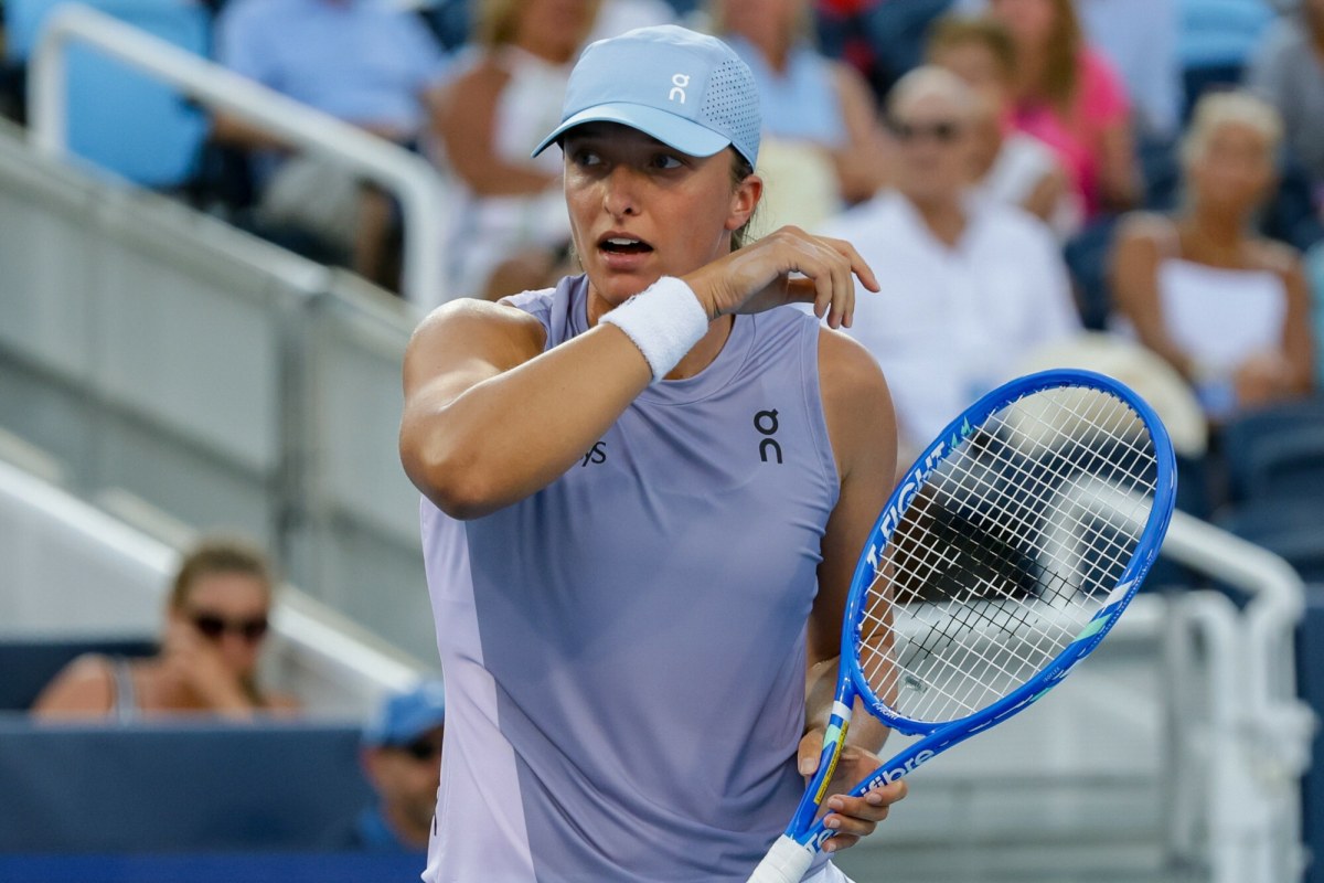 Iga Świątek wchodzi do gry. Kim jest Emiliana Arango?