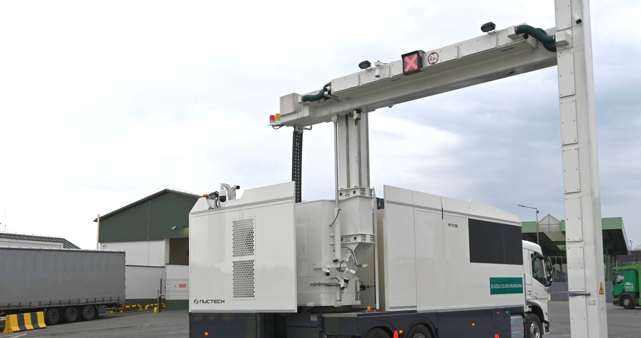 KAS uruchomiła stacjonarne skanery RTG w Medyce. Wpłyną na poprawę bezpieczeństwa wiadomości,aktualności,Interia KAS uruchomiła stacjonarne skanery RTG w Medyce. Wpłyną na poprawę bezpieczeństwa