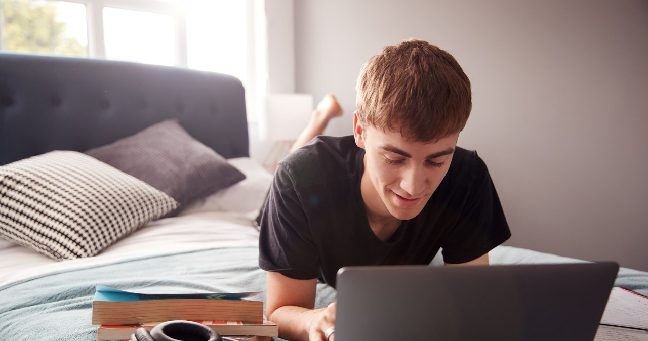 Wyprawka szkolna bez rujnowania domowego budżetu. Jak rozsądnie przygotować dziecku wyprawkę szkolną?