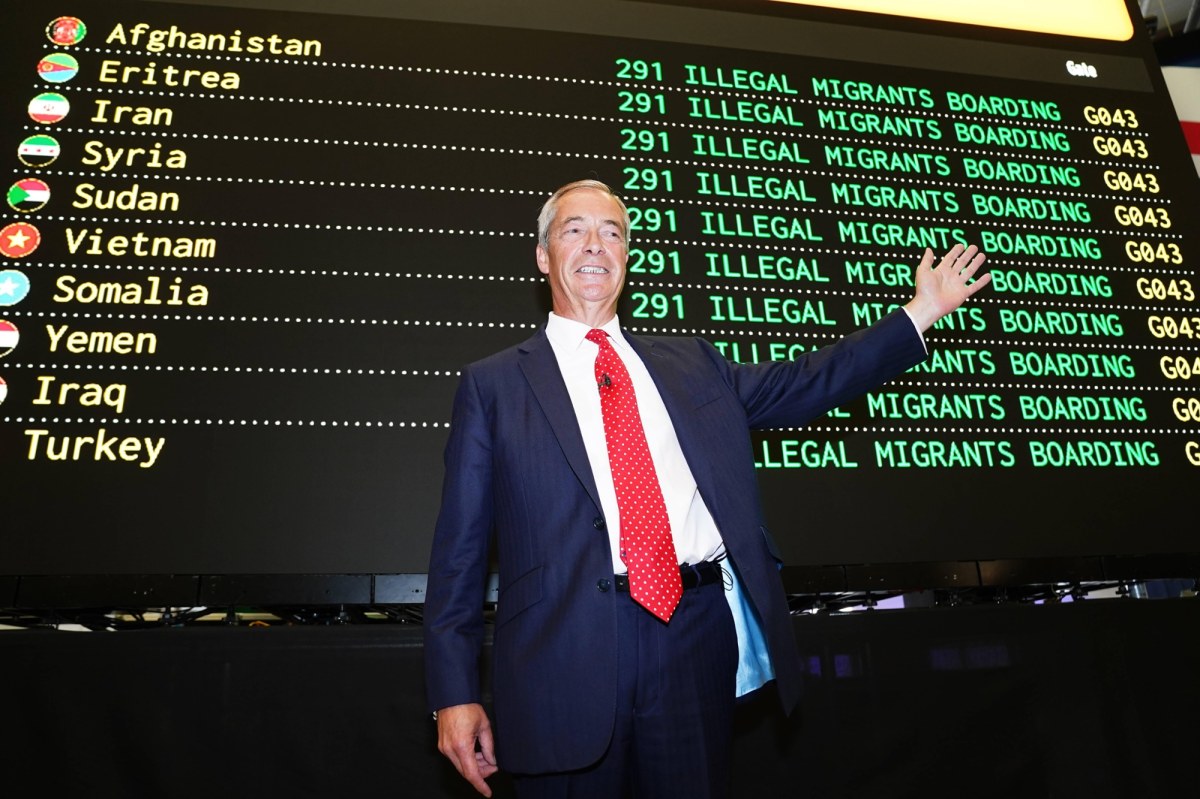 Brytyjski polityk wypowiada wojnę nielegalnym migrantom. Chce masowych deportacji