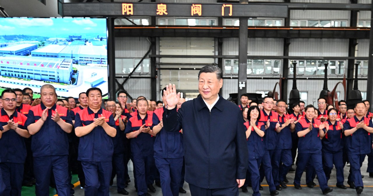 Chińczycy przestali kupować mieszkania. "Ruszyli naprzód" i wydają na coś innego