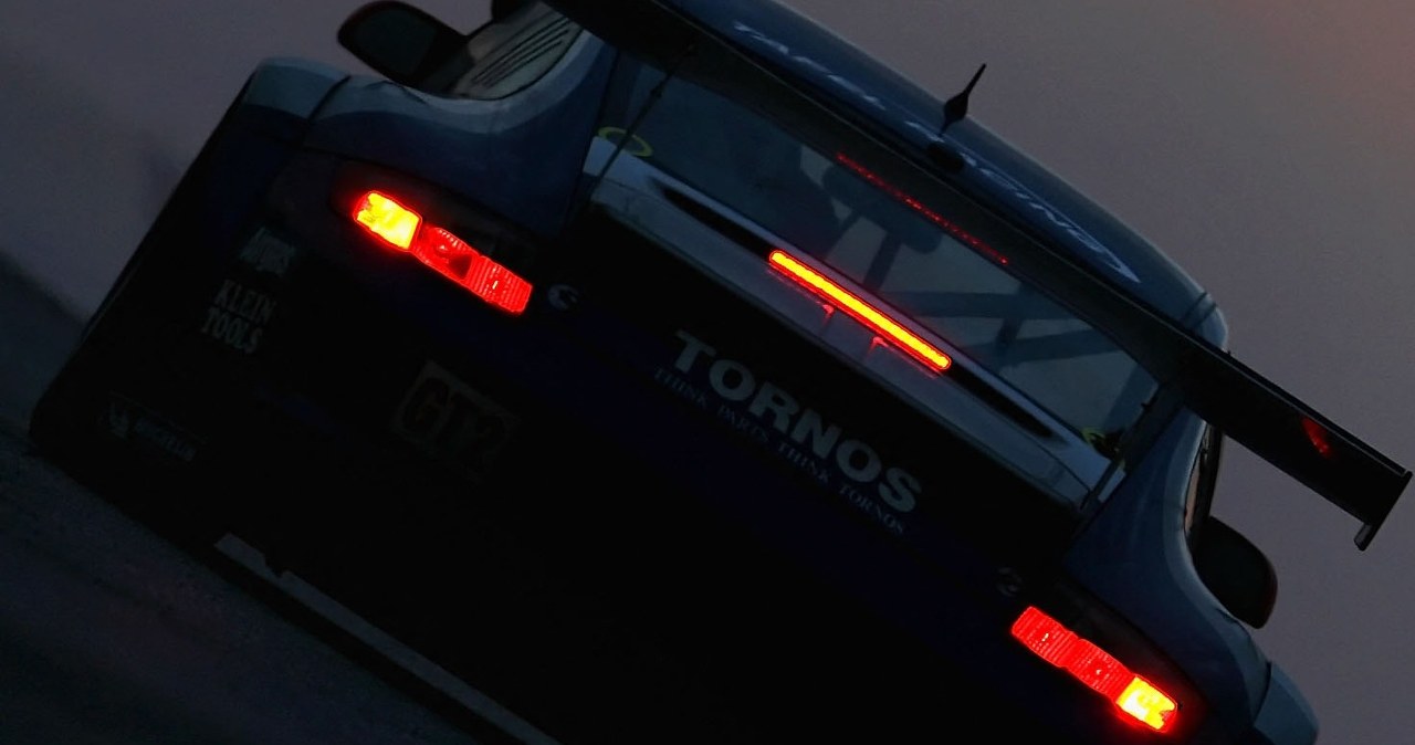 Porsche niedługo zagości w popularnej grze. Ten wpis mówi wszystko