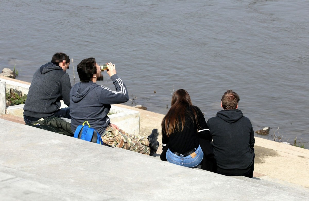 Warszawa podzielona ws. prohibicji. Na razie większość dzielnic przeciw