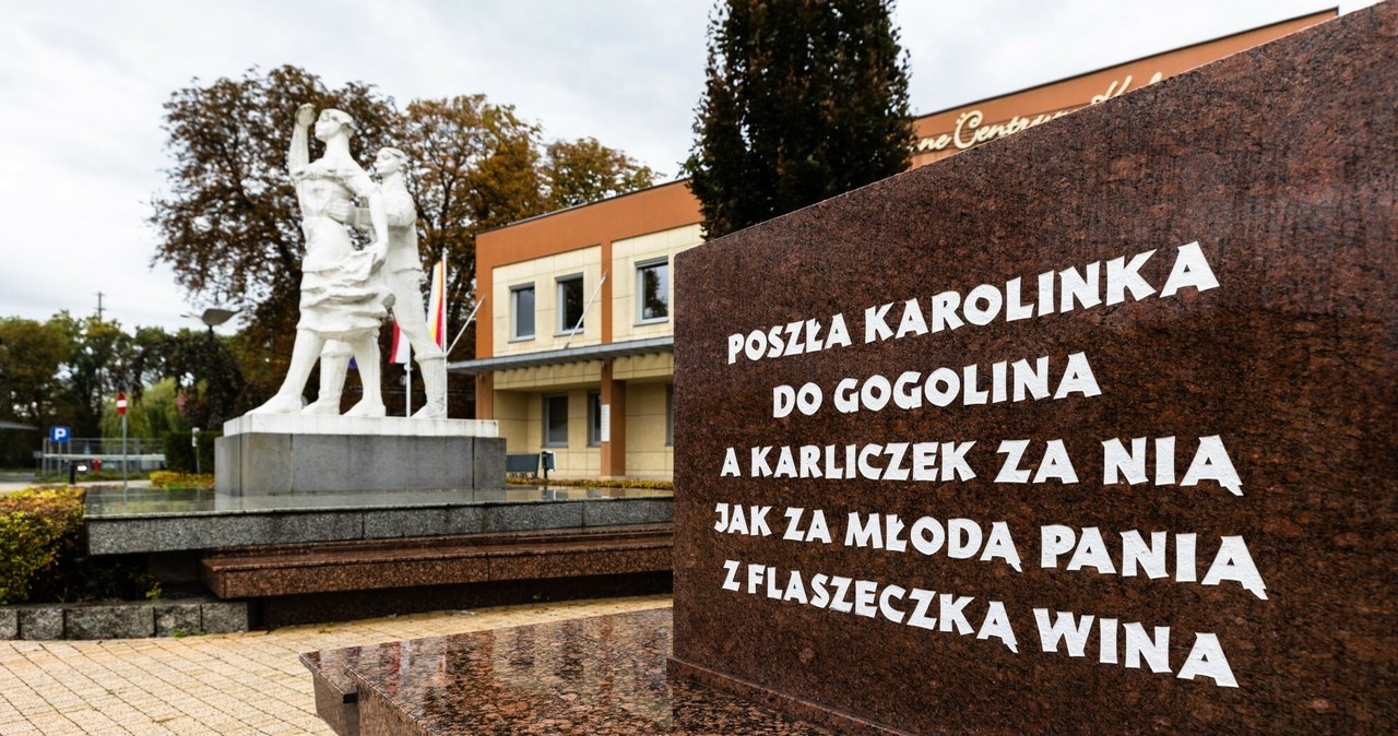 Z małej osady, zrobiła się industrialna perełka. Miasto z pieśni zna każdy wiadomości,aktualności,Interia Z małej osady, zrobiła się industrialna perełka. Miasto z pieśni zna każdy