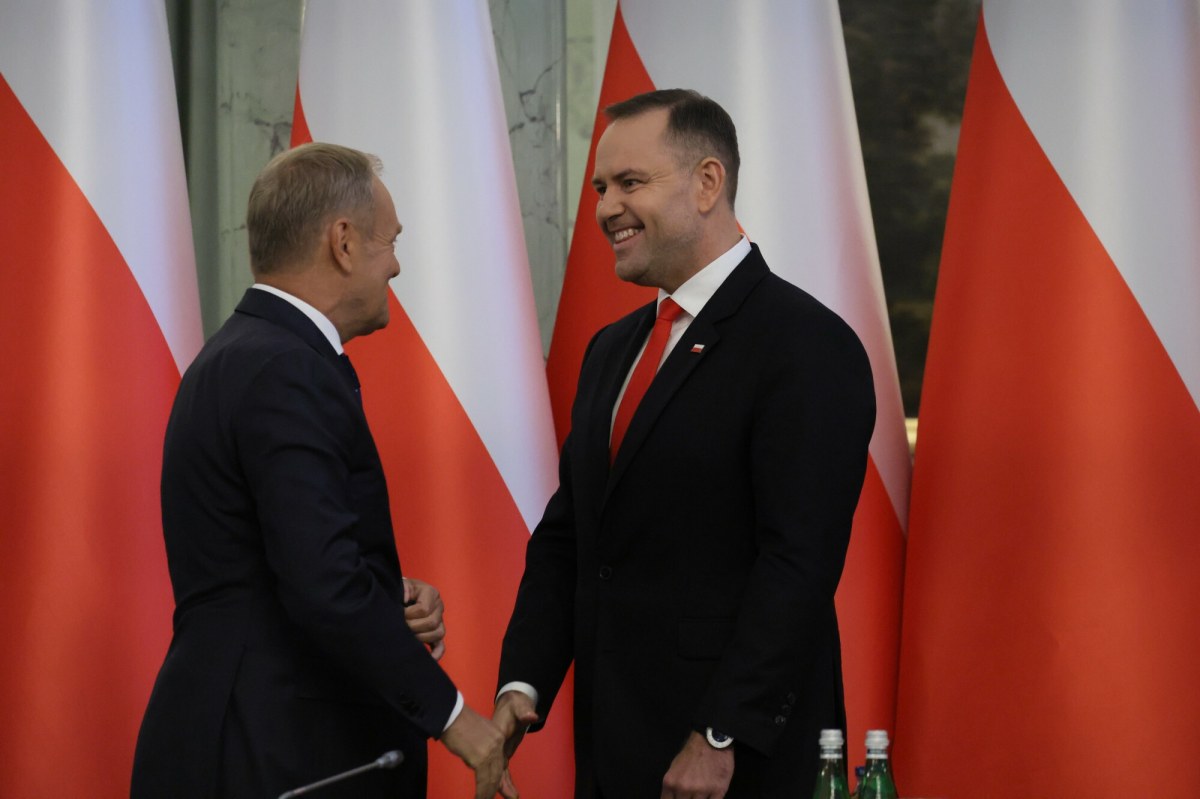 Правительство у президента. Навроцки: Я могу снова отправить его премьер-министру.