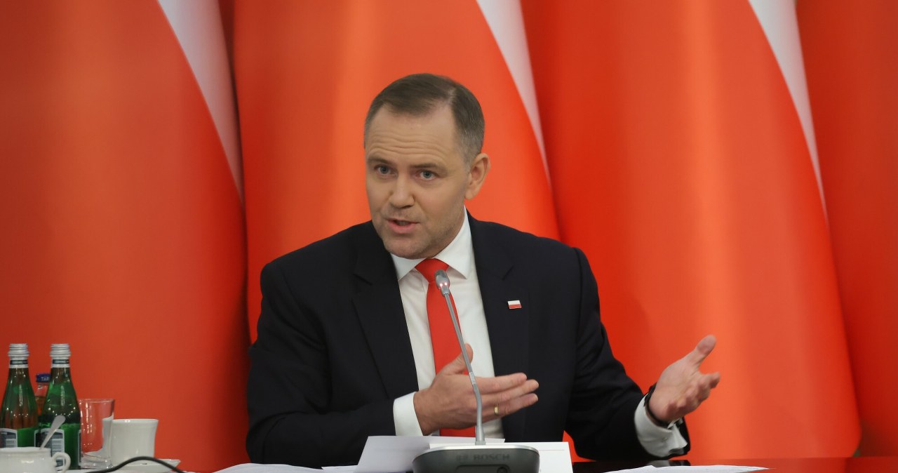 wiadomości,aktualności,Interia Prezydent chce wyjaśnień od premiera. 