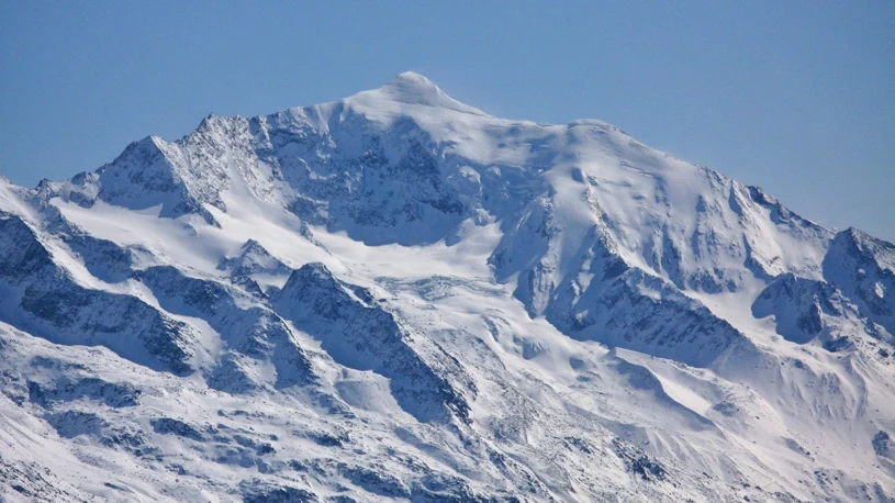 V švicarskih Alpah našli trupli, domnevno gre za poljska alpinista