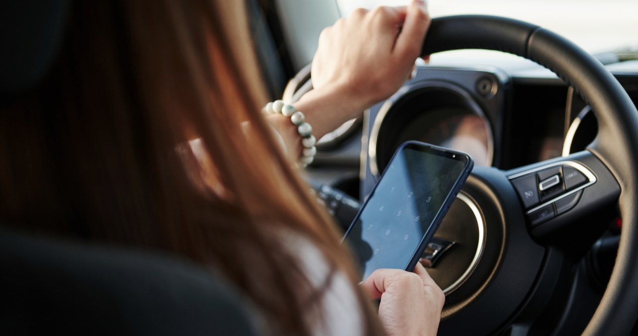 Kierowcy mają legalny antyradar w telefonie. Wystarczy jedna aplikacja wiadomości,aktualności,Interia Kierowcy mają legalny antyradar w telefonie. Wystarczy jedna aplikacja