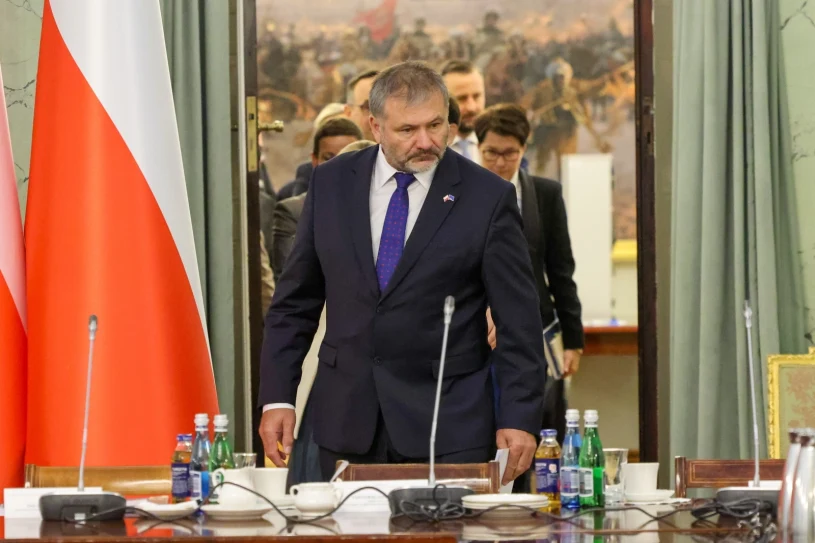 Zawiadamiają prokuraturę ws. ministra Żurka. "Bezczelnie łamie prawo"