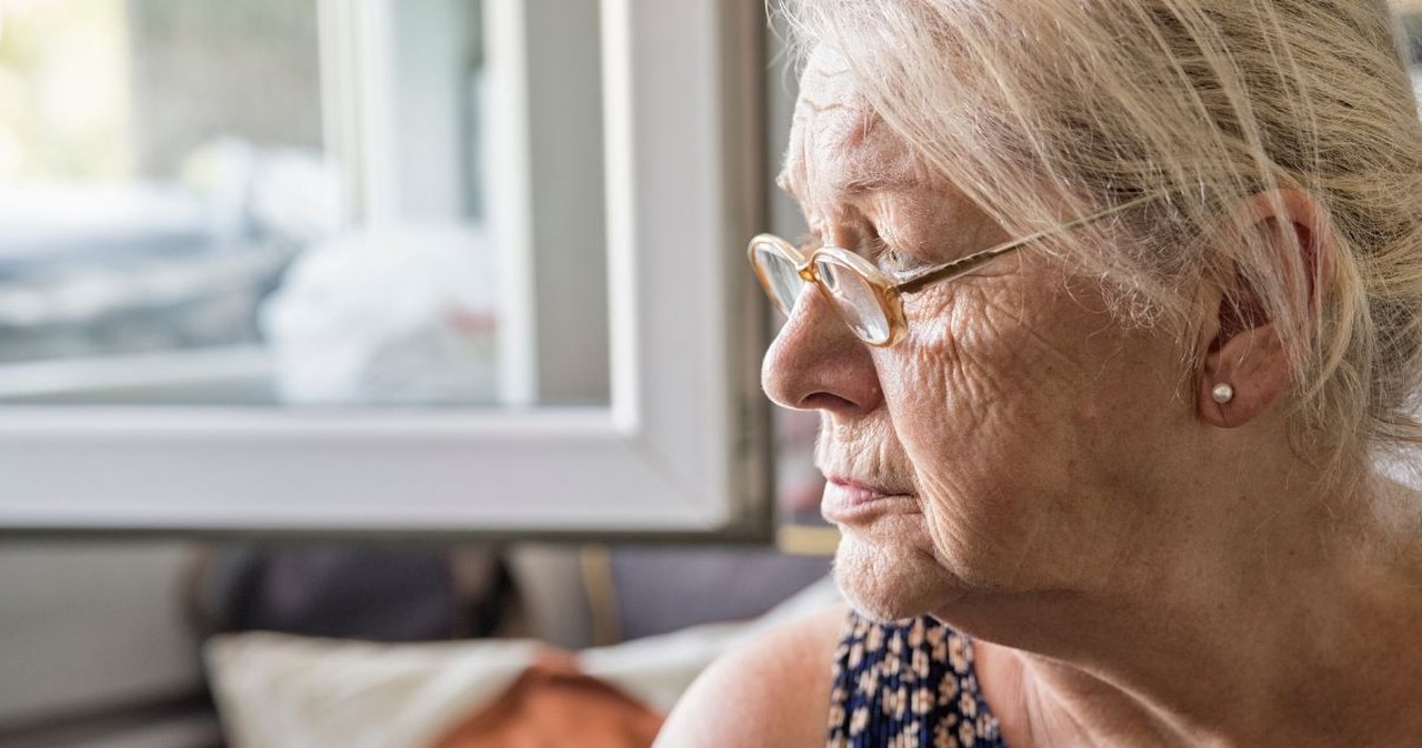 Wczesny objaw alzheimera. Zwiastun choroby można rozpoznać kilka lat wcześniej
