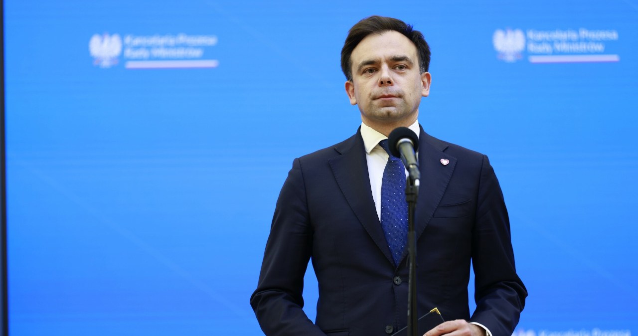 Domański o finansach państwa. Wskazuje na 35 mld zł długu PiS