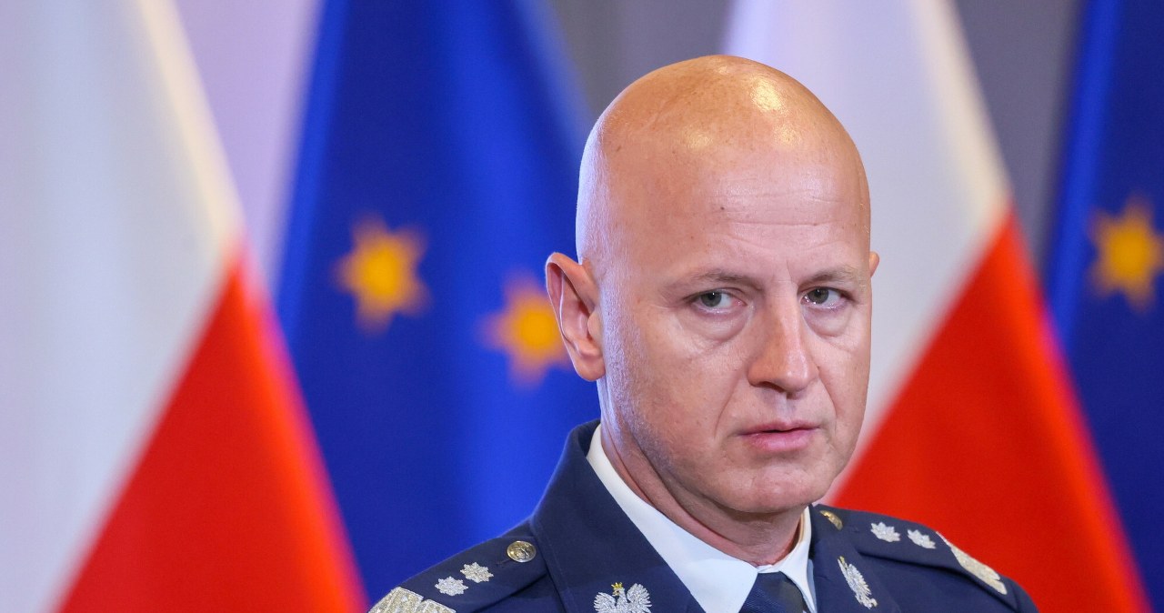 Wraca sprawa granatnika na komendzie. "Mail o bombie przed wybuchem"