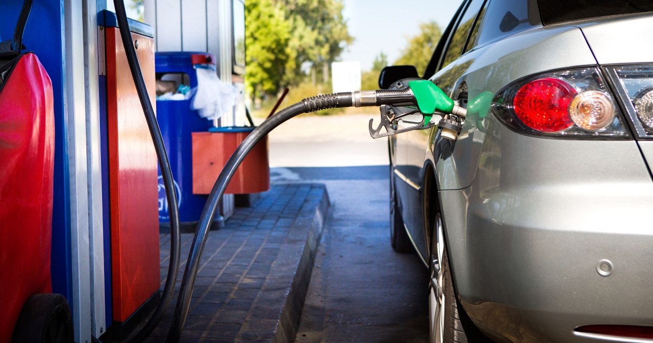 UOKiK skontrolował stacje paliw. Te lokalizacje omijaj szerokim łukiem