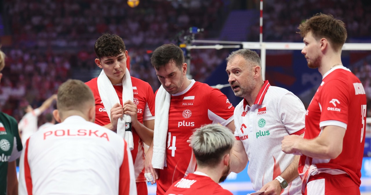 Nikt się ich nie spodziewał w kadrze Polski na MŚ. A jednak, doszło do rewolucji wiadomości,aktualności,Interia Nikt się ich nie spodziewał w kadrze Polski na MŚ. A jednak, doszło do rewolucji