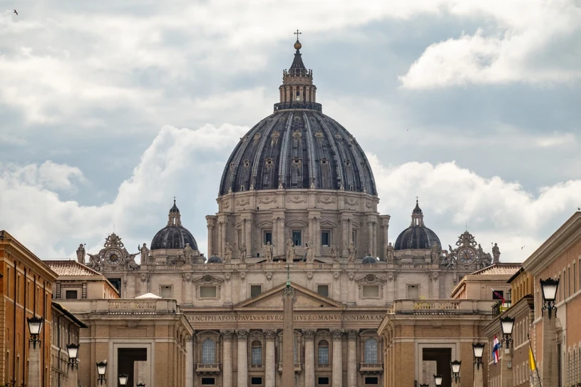 MSZ złożyło protest ws. wypowiedzi polskich biskupów. Watykan odpowiedział