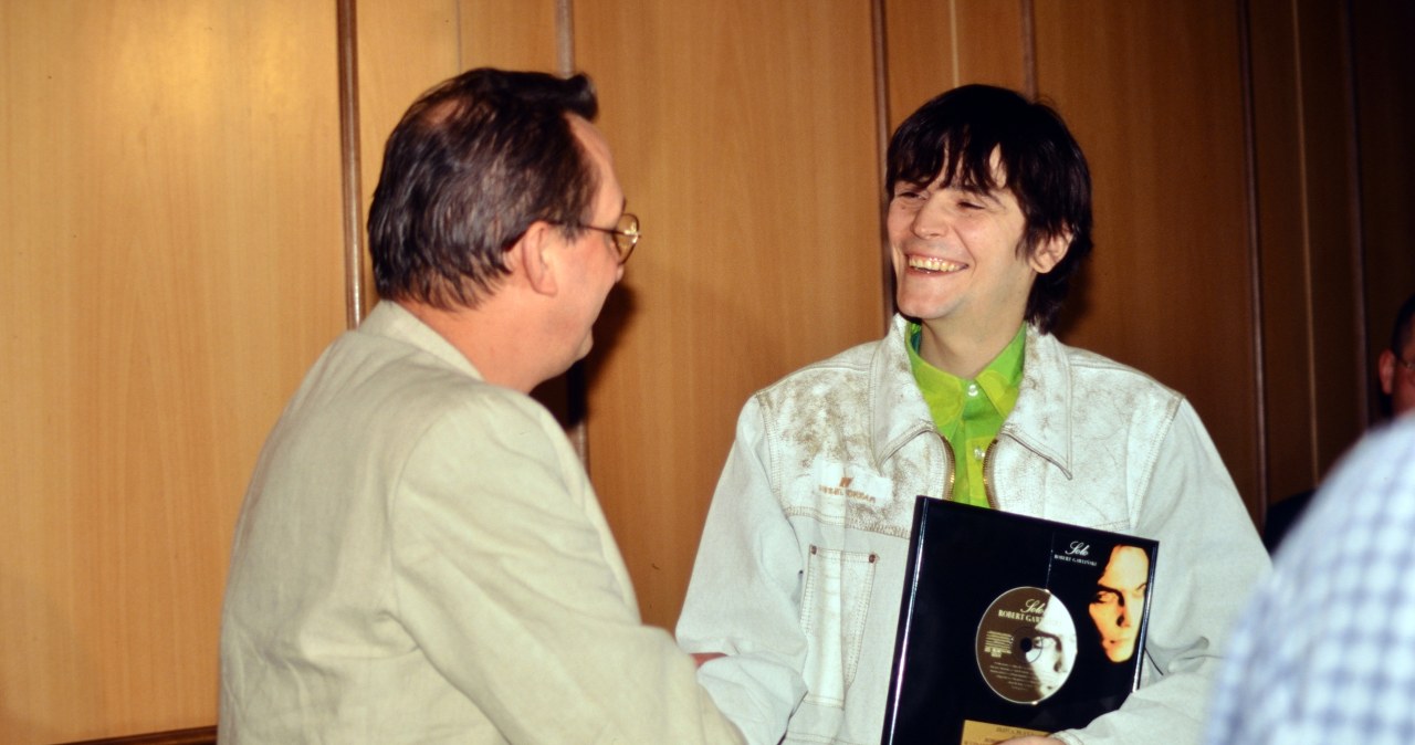 "Moment, kiedy człowiek głupieje". Jak powstał wielki hit polskiego rocka?