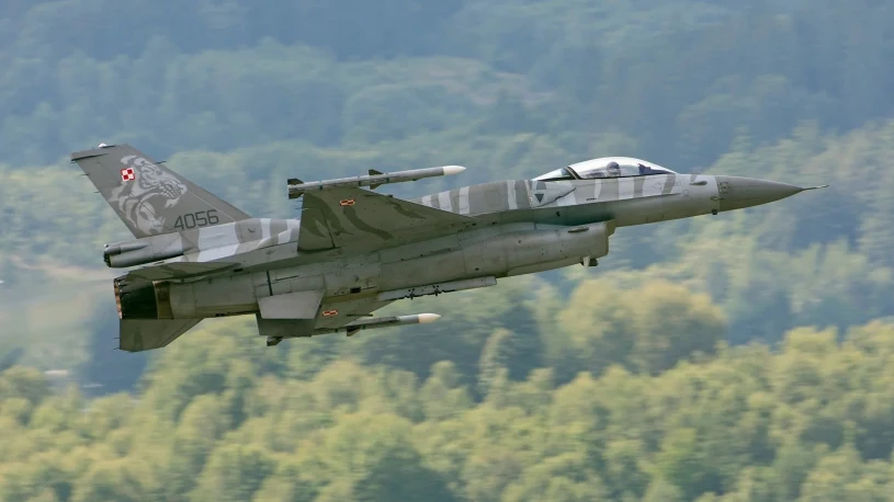 Katastrofa myśliwca F-16 w Radomiu. Zginął znany polski pilot