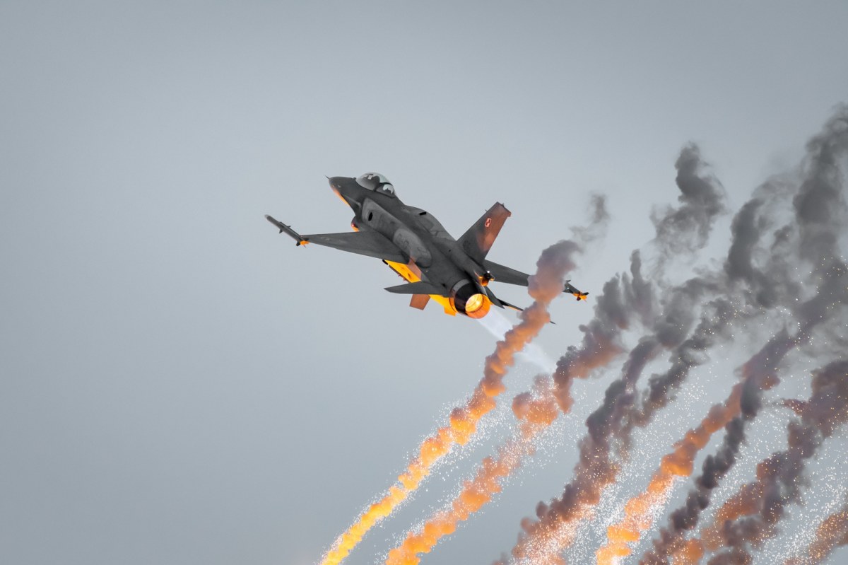 Co mogło być przyczyną katastrofy w Radomiu? Ekspert zabrał głos