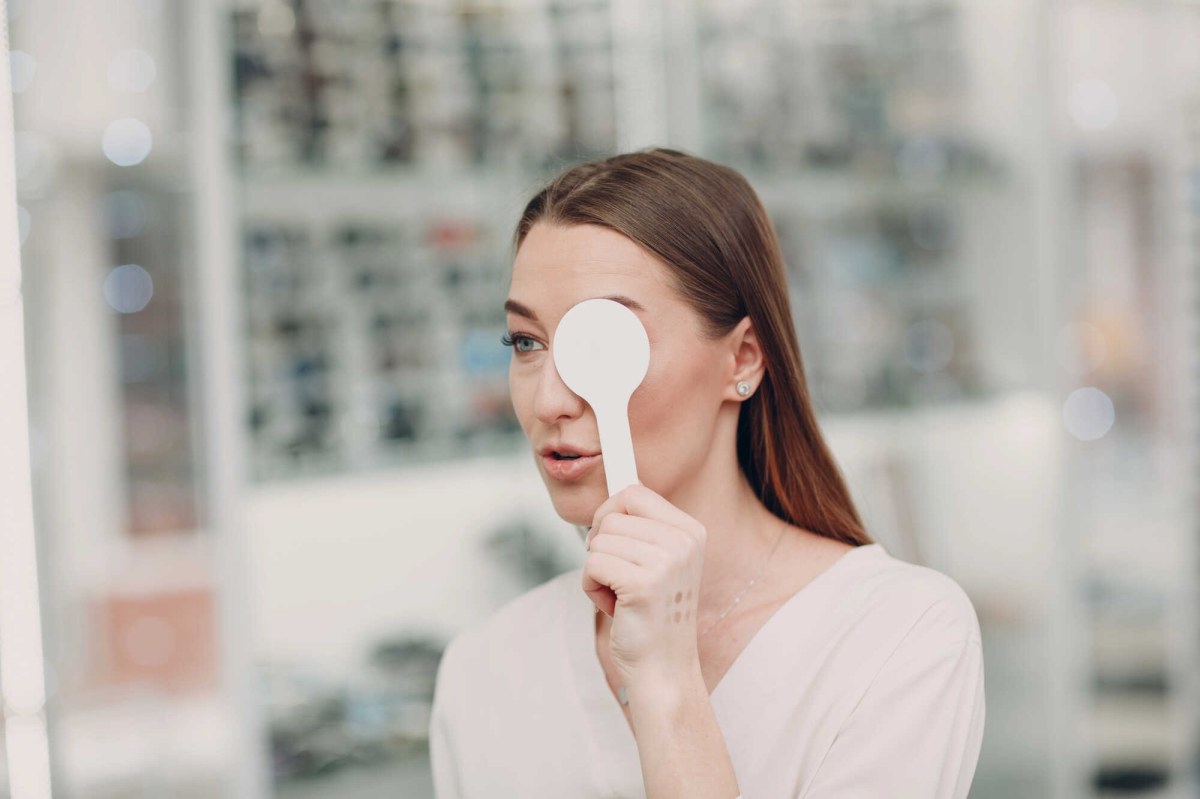 Jak wybrać dobrego okulistę? Na co zwrócić uwagę przy wyborze specjalisty?