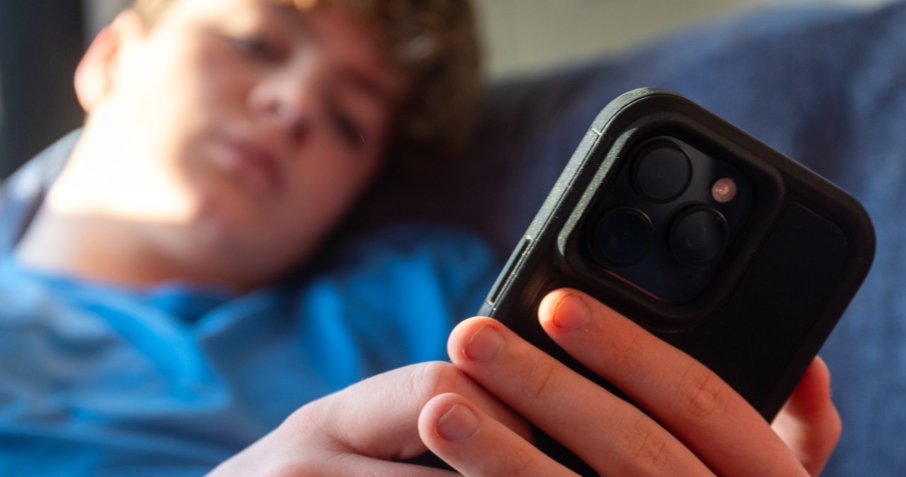 Nie oszukasz już ChatGPT. Sprawdzą, ile masz lat