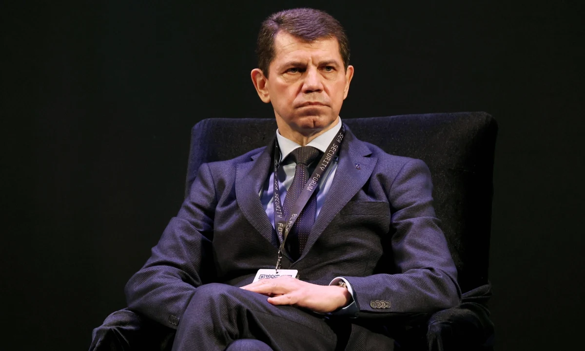 ​Wiceminister spraw zagranicznych Ukrainy Ołeksandr Miszczenko ocenił, że w Polsce narastają nastroje antyukraińskie. Wezwał do odpolitycznienia dyskusji o rzezi wołyńskiej, wspólnej pracy historyków oraz godnego upamiętnienia ofiar po obu stronach. Wiceszef MSZ Ukrainy podkreślił, że Polaków i Ukraińców łączy wspólny wróg, a wzajemne relacje powinny opierać się na prawdzie i współpracy, nie zaś na rywalizacji o liczbę ofiar czy zakazach symboli.