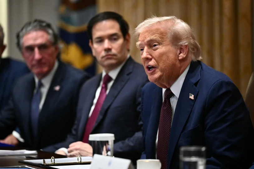 Trump ma pięć opcji, żadna nie jest idealna. Problemy z uderzeniem na Iran