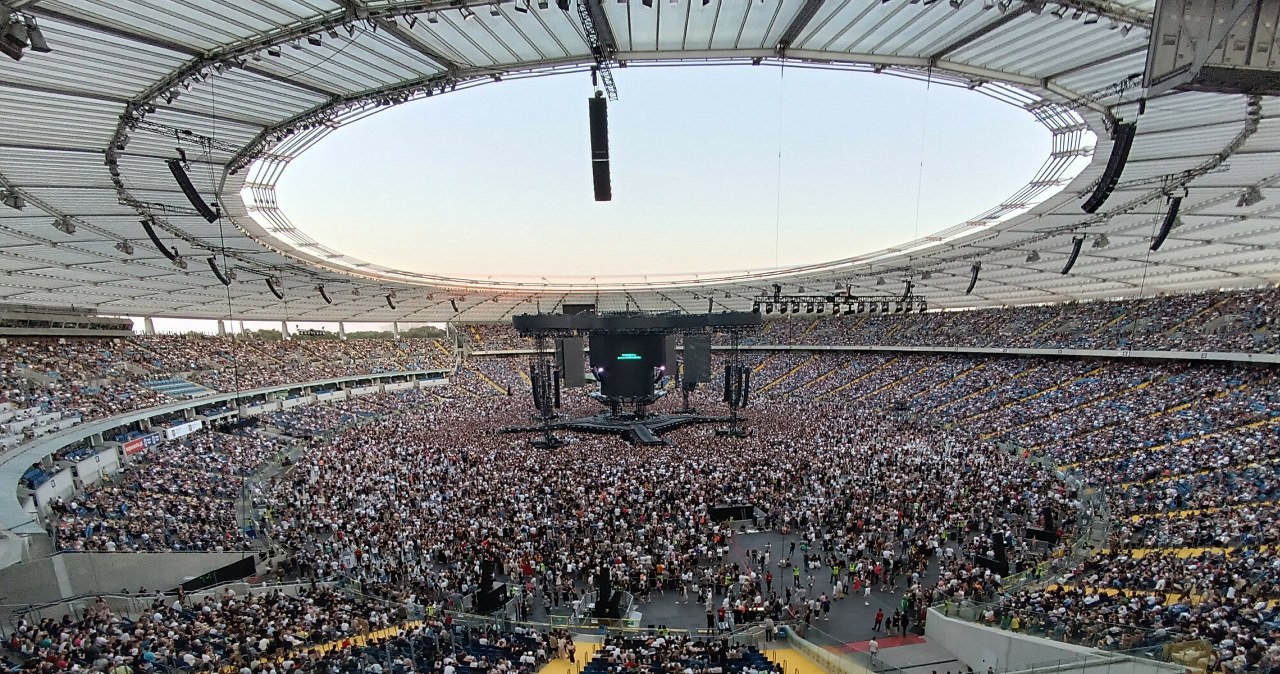 Na jego koncerty w Polsce walą dzikie tłumy. Ujawnia pierwsze szczegóły