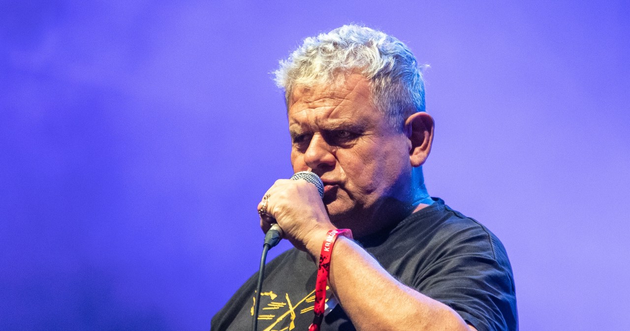 W sieci przez cały czas wrze po skandalu z Kazikiem. "Dojrzały artysta tak nie robi"