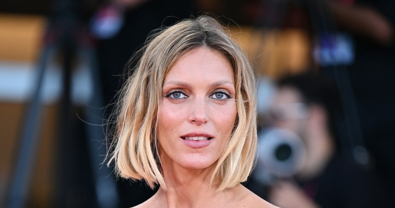 Co za kreacja. Anja Rubik zachwyciła na festiwalu w Wenecji