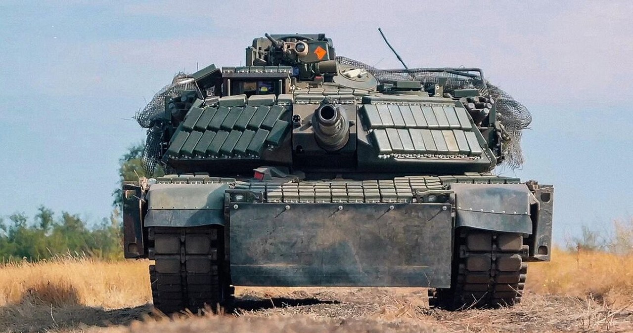 Австралийские танки Abrams уже атакуют русских. Есть запись