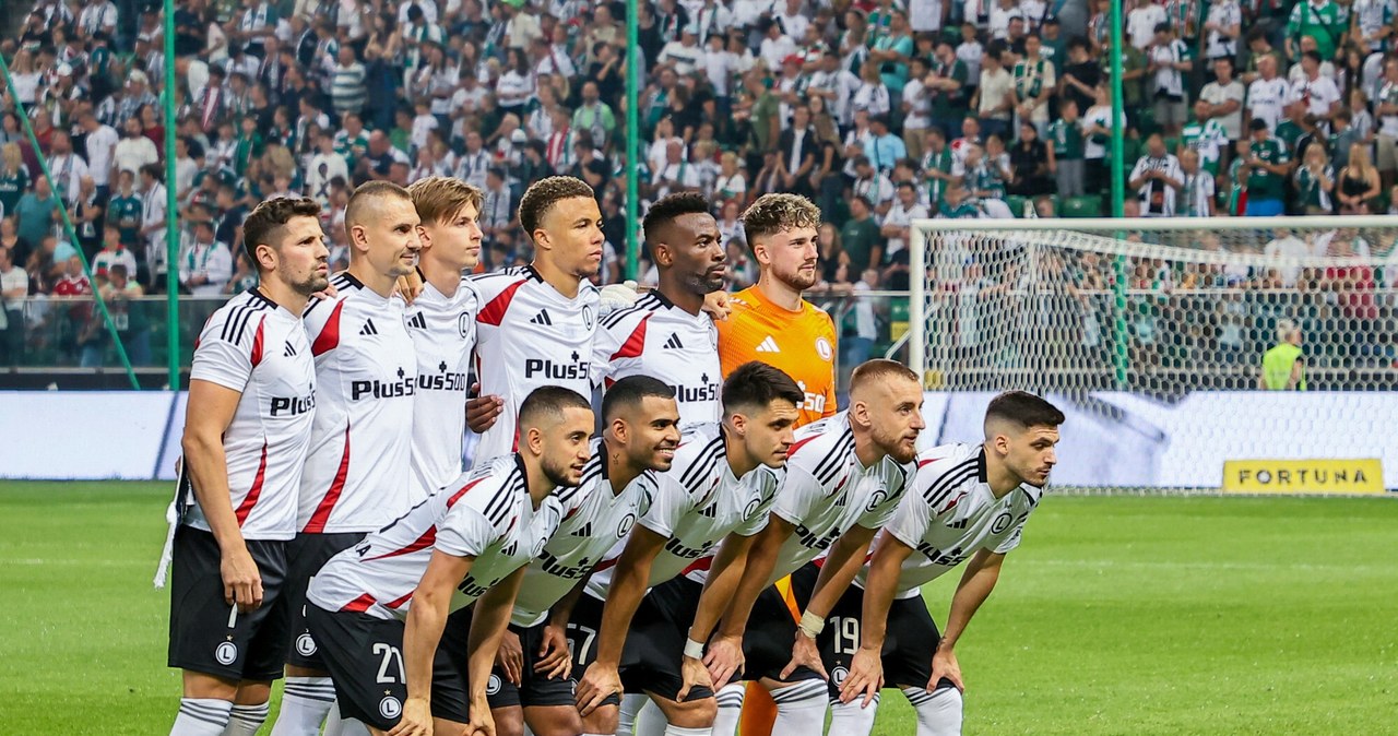 Szokujący ruch w Ekstraklasie. Złamał słowo w trakcie testów medycznych. Legia wkroczyła do akcji wiadomości,aktualności,Interia Szokujący ruch w Ekstraklasie. Złamał słowo w trakcie testów medycznych. Legia wkroczyła do akcji