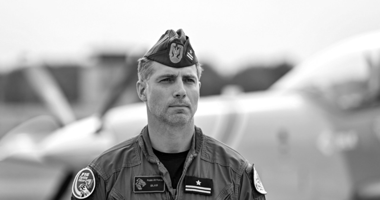 Pogrzeb pilota F-16. Wojskowi przekazali prośbę rodziny, jest komunikat wiadomości,aktualności,Interia Pogrzeb pilota F-16. Wojskowi przekazali prośbę rodziny, jest komunikat