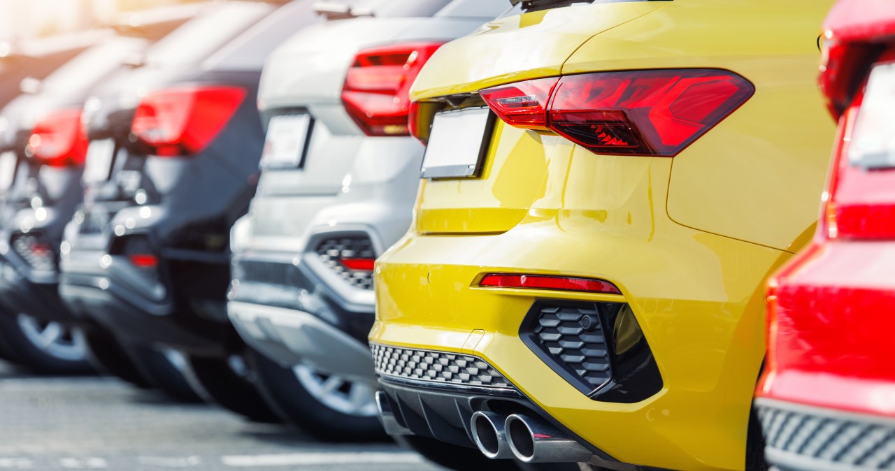 Twoje auto podgrzewa miasto. Ten kolor zwiększa temperaturę choćby o 4 st. C