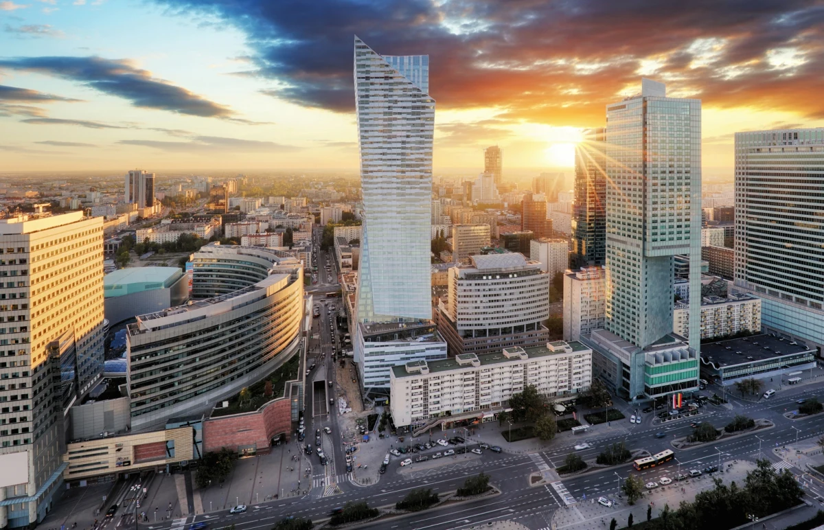 Polska trafiła do bardzo ekskluzywnego klubu państw bilionerów, których na świecie jest 20 - mówił przed posiedzeniem rządu premier Donald Tusk. 