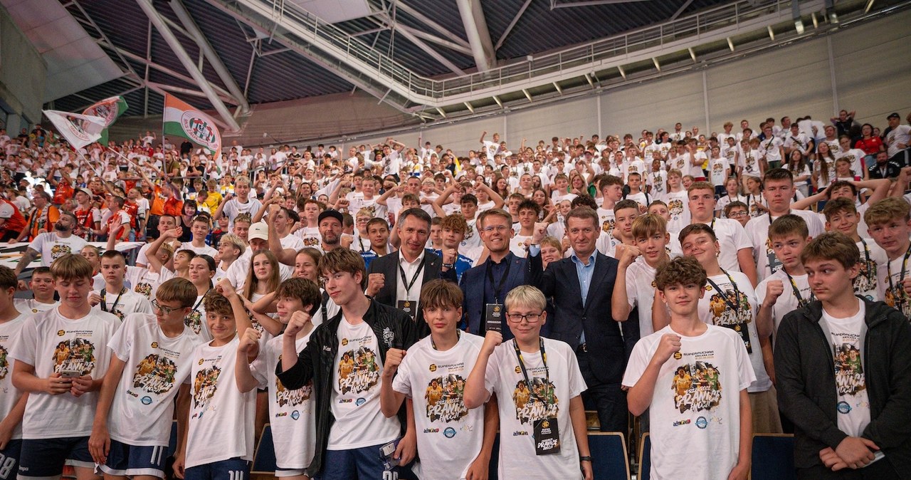 Ponad 1 000 uczestników i trzy dni sportowych wrażeń – tak wyglądał Superpuchar Anilana Cup wiadomości,aktualności,Interia Ponad 1 000 uczestników i trzy dni sportowych wrażeń – tak wyglądał Superpuchar Anilana Cup