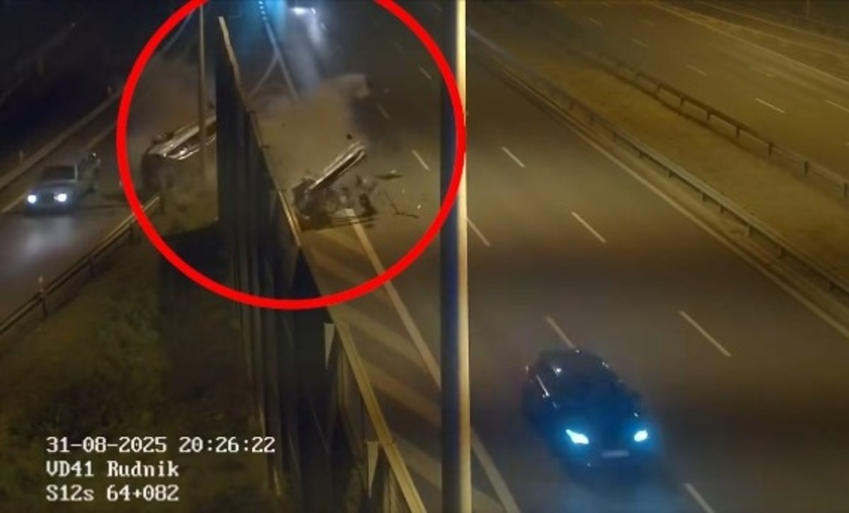 Roztrzaskana bariera i silnik na drodze. Wypadek na obwodnicy Lublina [FILM]