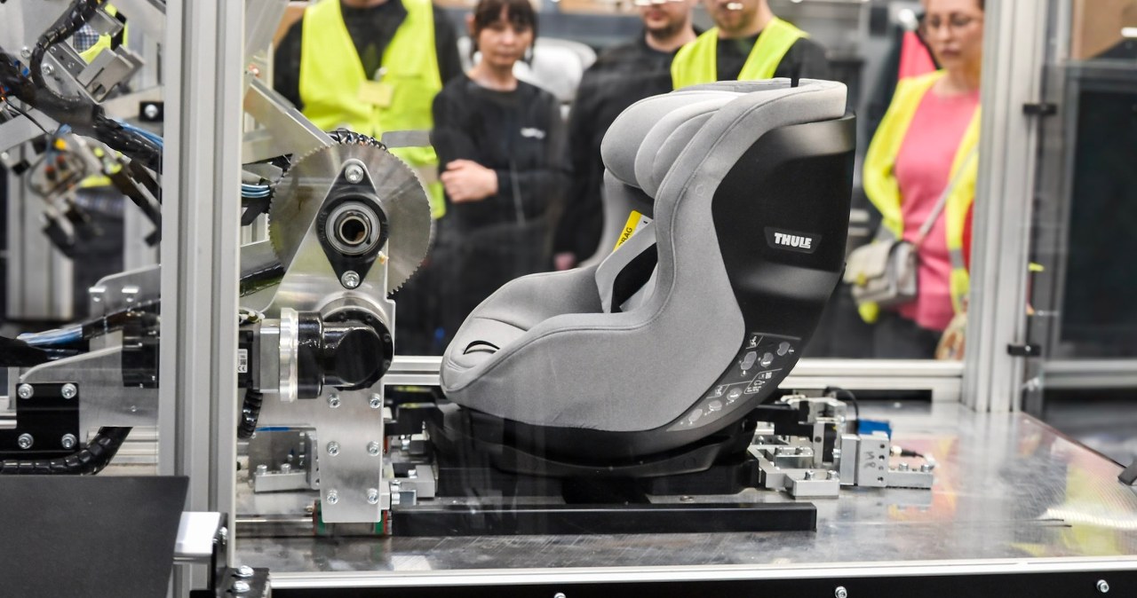 Foteliki samochodowe Thule z Piły. Polacy produkują, Niemcy doceniają