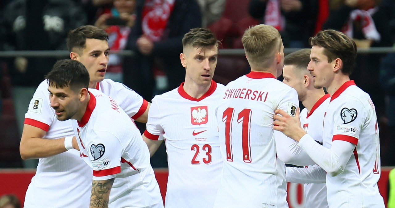 Poruszenie przed meczem z Holandią. Urban skreślił gwiazdę, klamka zapadła wiadomości,aktualności,Interia Poruszenie przed meczem z Holandią. Urban skreślił gwiazdę, klamka zapadła