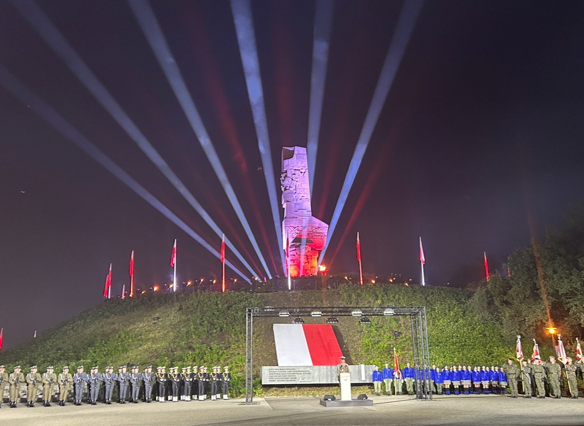 Archeolodzy uhonorowani Krzyżem Zasługi. Wciąż szukają trzech polskich bohaterów