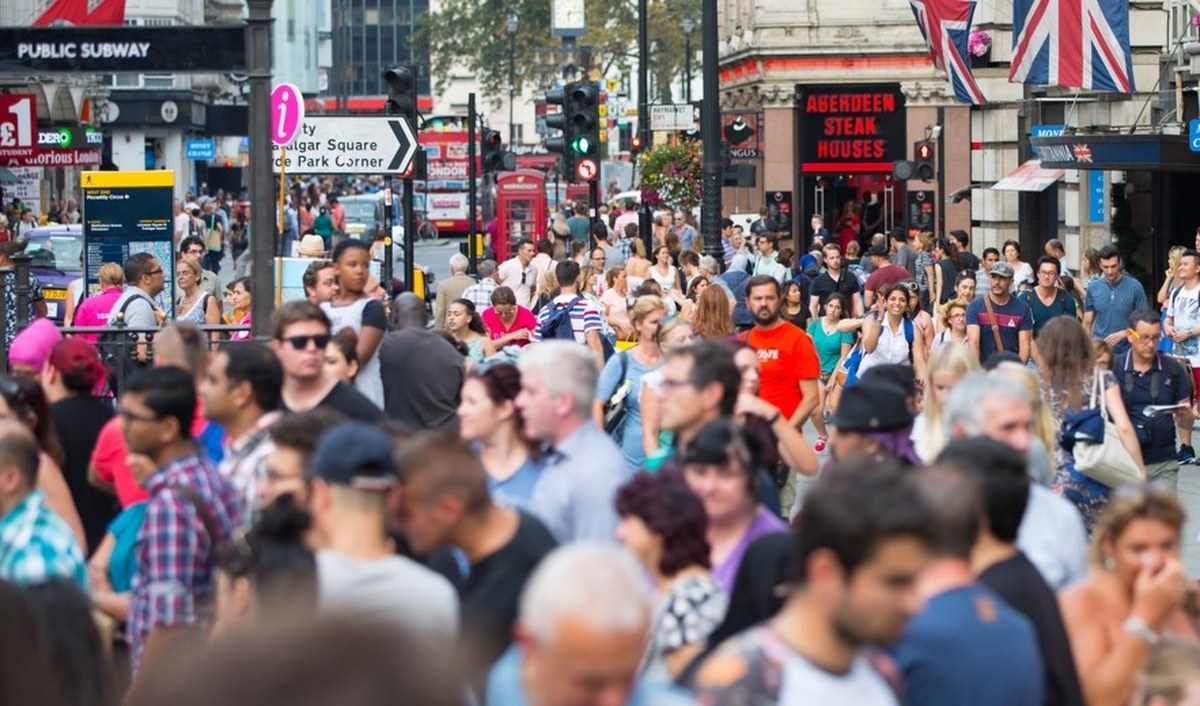 Najsłynniejsza ulica handlowa Europy bez aut! Oxford Street zamienia się w bulwar