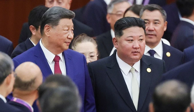 Chiny murem za Koreą Północną. Deklarują wsparcie "na drodze rozwoju" 