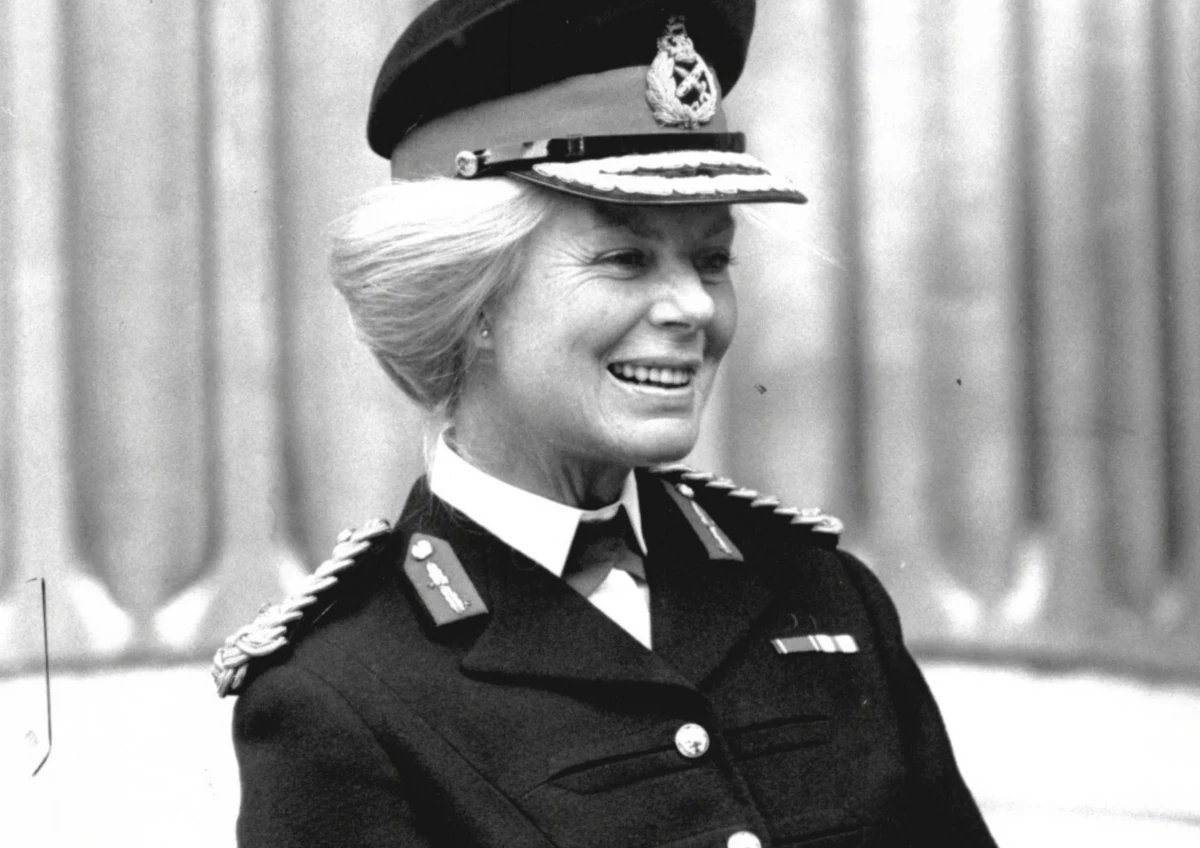 Nie żyje Katarzyna, księżna Kentu. Była najstarszym członkiem brytyjskiej rodziny królewskiej i żoną księcia Edwarda, kuzyna zmarłej królowej Elżbiety II. Miała 92 lata. W związku z jej śmiercią król Karol III ogłosił żałobę narodową.