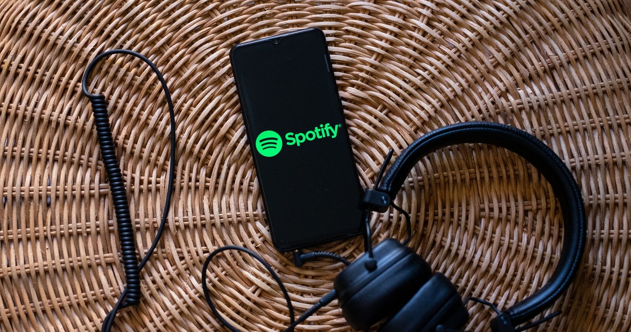 Hity lata 2025 w Polsce wg Spotify. Większości pewnie nie znacie