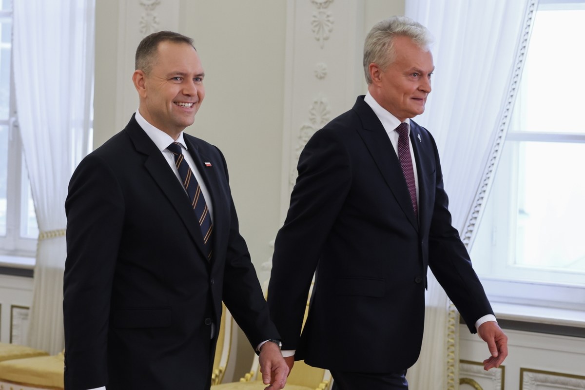 Wiceszef MSZ w delegacji prezydenta na Litwie. Przydacz potwierdza