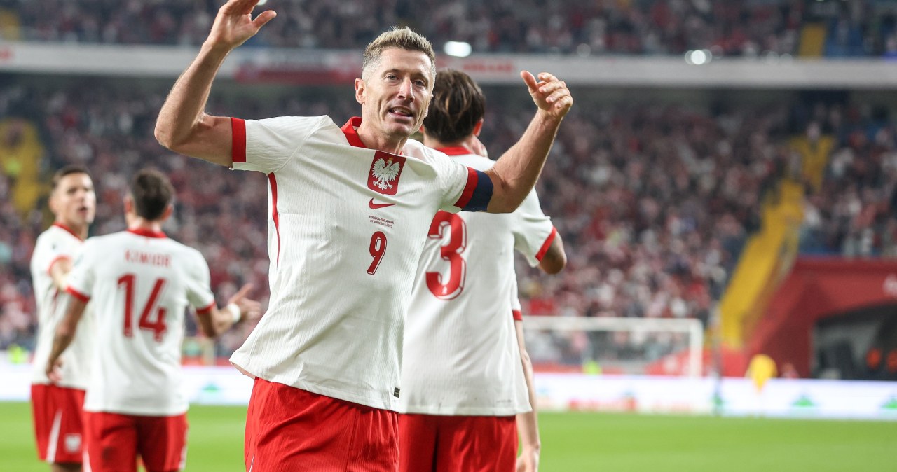 wiadomości,aktualności,Interia Lewandowski wybrany najlepszym polskim piłkarzem. Drugie miejsce zaskakuje