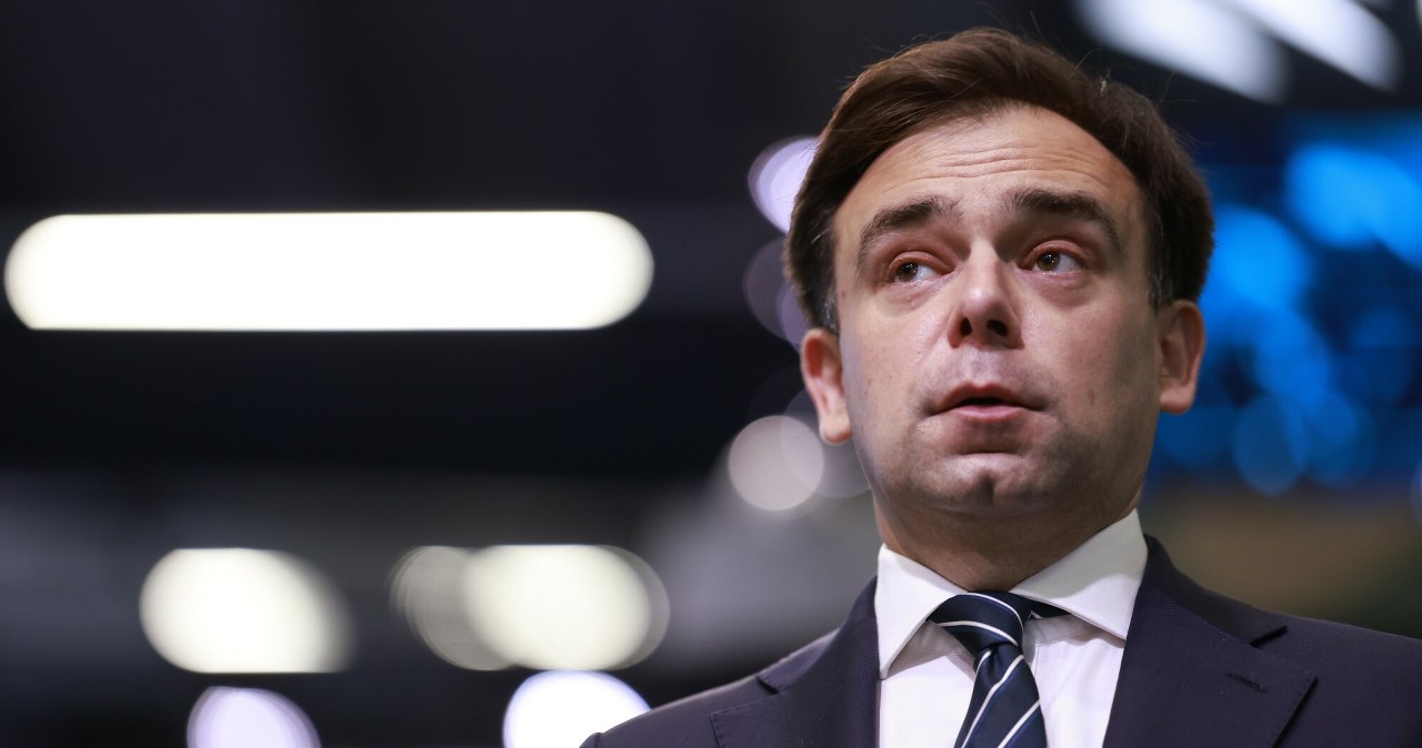 "Statek finansów publicznych nabiera wody". Deficyt nas zatopi?