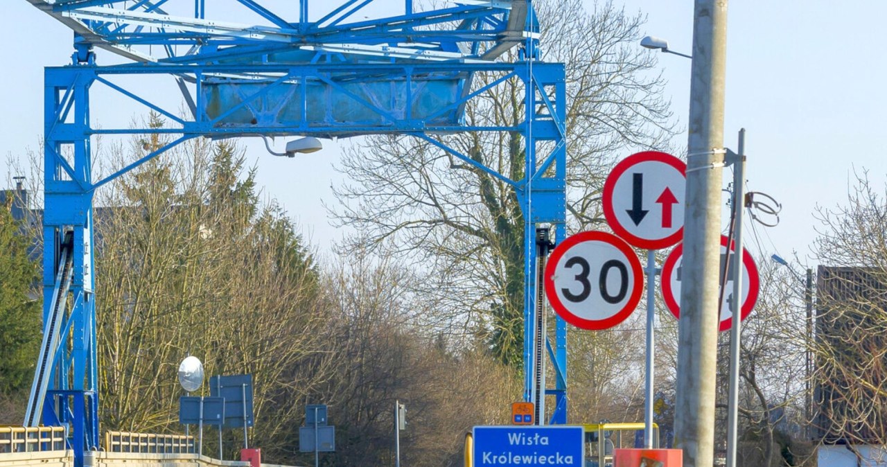 wiadomości,aktualności,Interia Te znaki doprowadzają kierowców do paniki. Wielu wciąż nie wie, co oznaczają
