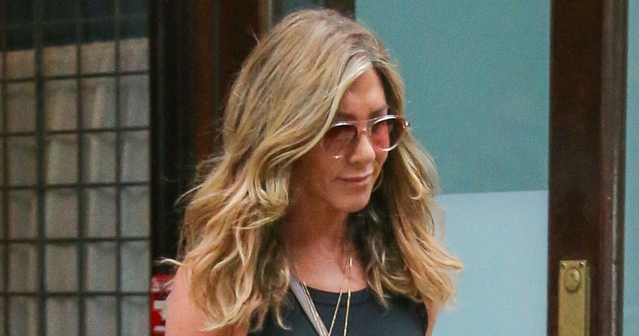 Jennifer Aniston znów skradła show. Uwagę zwraca jeden element stylizacji