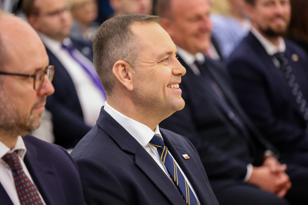 Dyskusje na temat członkostwa Ukrainy w NATO i UE są przedwczesne? Tak uważa Karol Nawrocki. Na słowa polskiego prezydenta zareagowało ukraińskie MSZ.